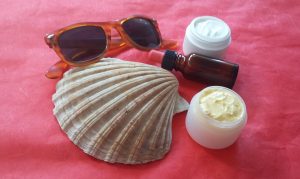 Delavnice sodobne naravne kozmetike –  Zaščita in nega kože pri sončenju z naravnimi sestavinami