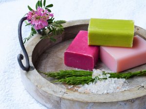 ABC izdelovanja mila – delavnice sodobne naravne kozmetike