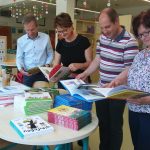 Podaritev knjig iz Ljudske šole Pri sedmih studencih iz Šent Lenarta, Avstrija