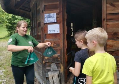 Zaključna ekskurzija oglarjeva domačija