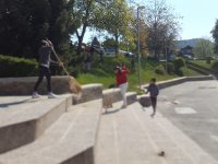 21. 4. 2017 – Čiščenje šolskega dvorišča